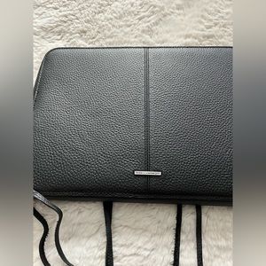 Rebecca Minkoff laptop case, black. Perfect!